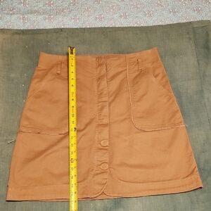 LOFT Women's skirt, button up, pockets, tan/khaki color, size 10